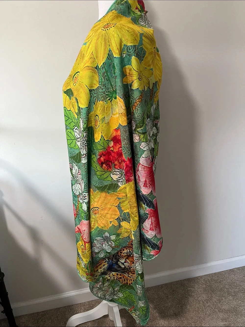 Green Floral Shawl Scarf - Women's Accessory 80% viscosa 20% seta